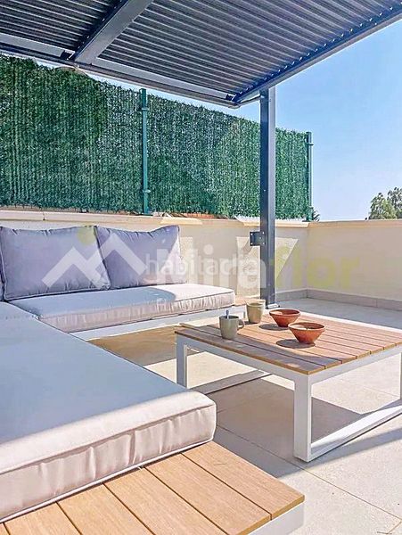 Foto 4029ef3f-686a-430e-b362-d9cfa7dcf531. Àtic amb aparcament piscina a El Montgó Dénia