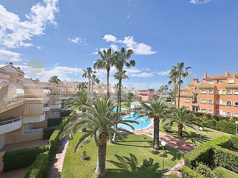 Foto 077aa620-46af-4b77-b4eb-c3a863484350. Àtic amb aparcament piscina a Les Bassetes - El Marjal Dénia