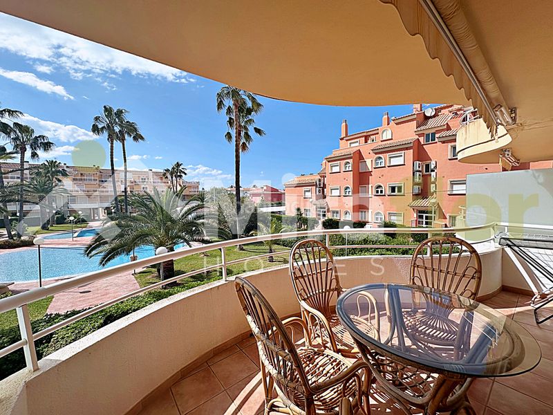 Foto c7cb0f21-901e-4f6c-afab-e20074a11cba. Apartament amb calefacció aparcament piscina a Les Bassetes - El Marjal Dénia