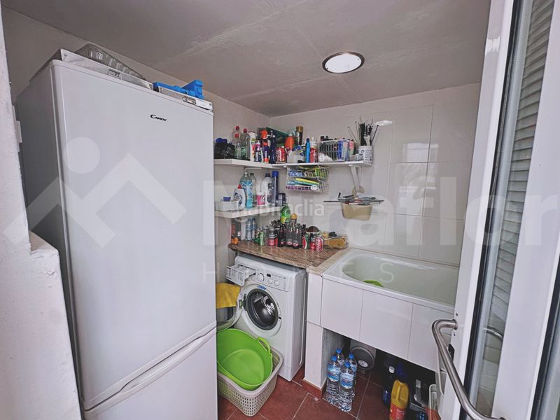 Foto ca7f8052-fdea-4123-b131-e3929941d76c. Towny house in urbanització l in Ráfol de Almunia