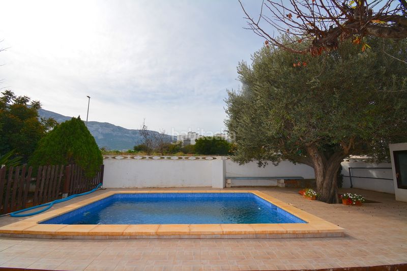 Foto 3c7878bd-d875-4d11-a5e5-6d69be5db57c. Xalet amb xemeneia calefacció aparcament piscina a Dénia