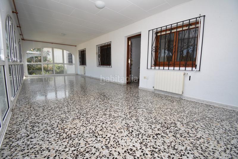 Foto 95d54f56-9cc5-497f-aede-c27a75bf8359. Xalet amb xemeneia calefacció aparcament piscina a Dénia