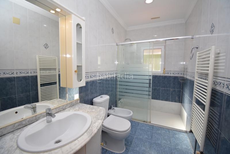 Foto 9891764d-2315-4743-b514-0e8798c4eb6a. Xalet amb xemeneia calefacció aparcament piscina a Dénia