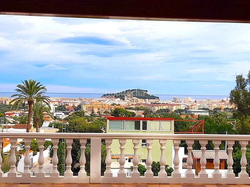 Foto 00eb69f9-90fb-4e61-ad92-fe3020ab3984. Chalet espectacular chalet en el montgó con vistas al mar y gran parcela de 4.164m2 con pista de tenis a un paso del centro de la ciudad en Dénia