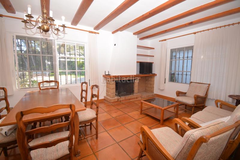 Foto 5107cdd0-bc32-4ee6-adf0-5126fdb12d25. Chalet espectacular chalet en el montgó con vistas al mar y gran parcela de 4.164m2 con pista de tenis a un paso del centro de la ciudad en Dénia