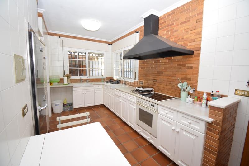 Foto ee096707-dd2a-4143-9f5f-7ee7a9a1c141. Chalet espectacular chalet en el montgó con vistas al mar y gran parcela de 4.164m2 con pista de tenis a un paso del centro de la ciudad en Dénia