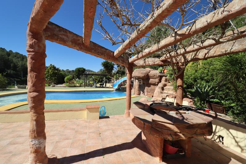 Foto 09a81c74-ac13-42fa-8784-5876757d6c43. Chalet villa en enclave único con gran parcela frente al valle de Jesús Pobre en Dénia