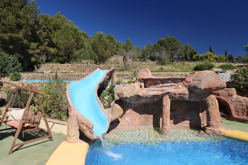 Foto b9cda53e-46b5-4147-a894-44327c2f51d2. Chalet villa en enclave único con gran parcela frente al valle de Jesús Pobre en Dénia