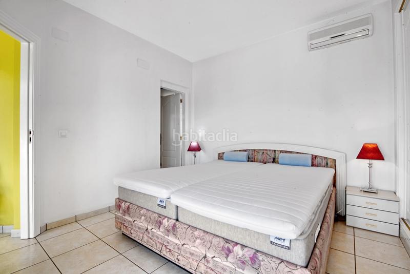 Foto 4139f68c-f01f-4c50-bbcc-3a7a3577ab63. Chalet with parking pool in La Pedrera-Vessanes Dénia