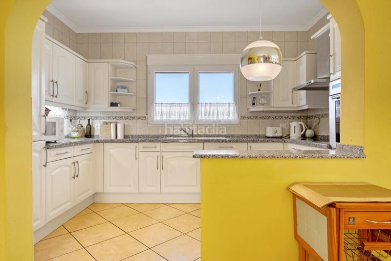 Foto c19590cc-2098-4e06-b170-b7944aef573f. Chalet with parking pool in La Pedrera-Vessanes Dénia