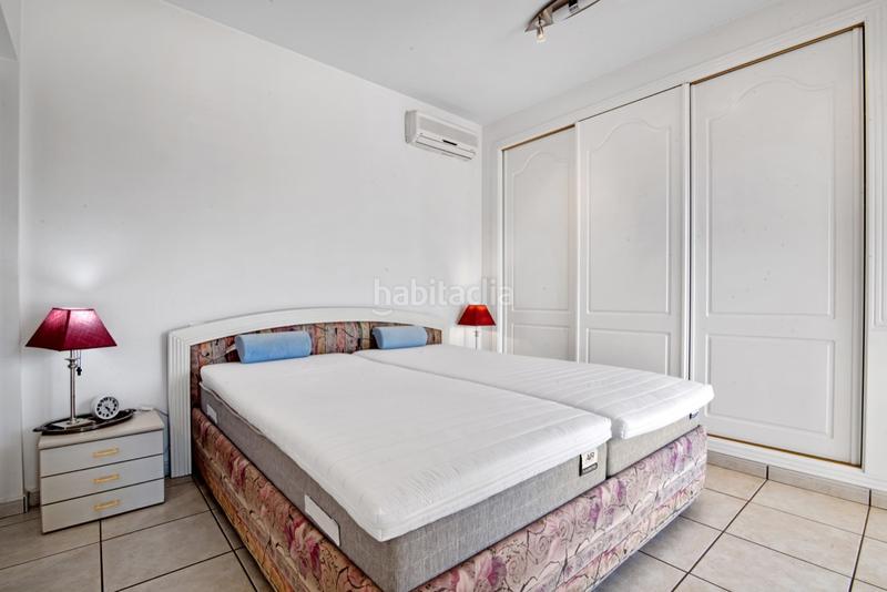 Foto c627d568-0530-415b-b5ca-b8135e246d47. Chalet with parking pool in La Pedrera-Vessanes Dénia