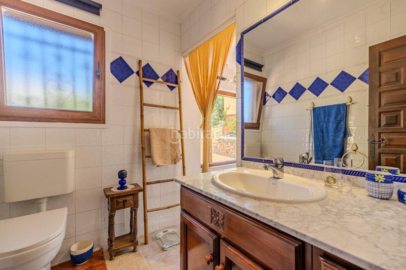 Foto d6bfa45a-0850-4cc6-83d5-1054207e6414. Chalet en venta en denia este acogedor y soleado chalet de estilo rústico, con unas vistas impresionantes al montgó en Dénia