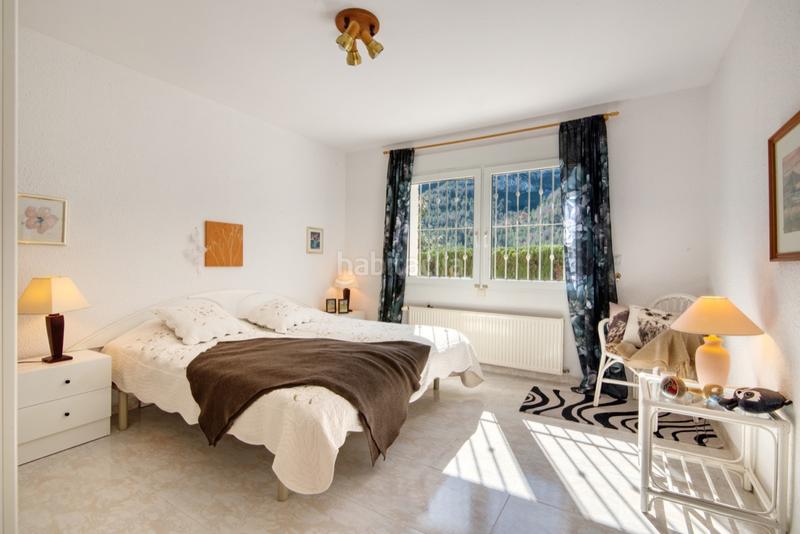 Foto 53a40544-7126-429f-9f24-4a5598bb0628. Chalet avec cheminée chauffage parking piscine dans Dénia