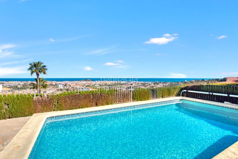 Foto 5bd85e30-9089-4dc2-a836-2a0cf127df5c. Chalet avec cheminée chauffage parking piscine dans Dénia