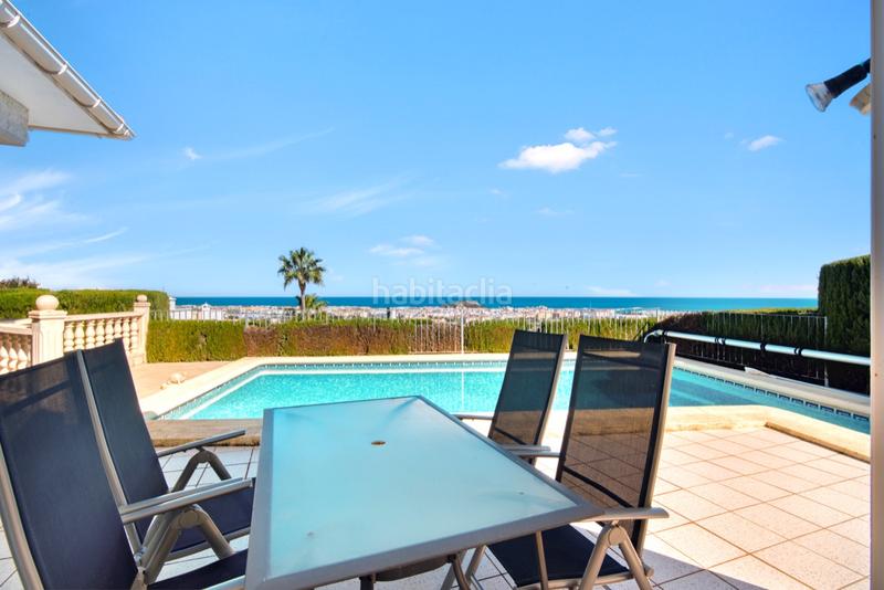 Foto 7ca73c29-5941-45fb-a2ba-5e8e30f21f50. Chalet avec cheminée chauffage parking piscine dans Dénia