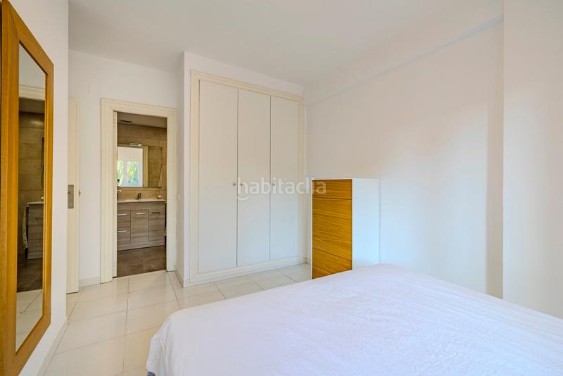 Foto ffac41f2-5e04-4e5a-8215-3d3125ab8457. Appartement avec parking piscine dans Las Rotas / Les Rotes Dénia