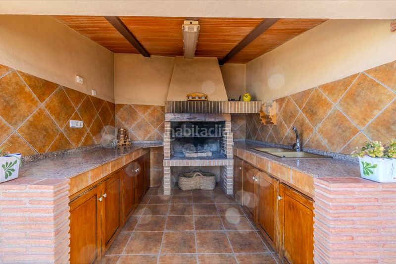 Foto a05d9d27-b1fb-4842-8c1d-abe62b10adf0. Xalet amb xemeneia aparcament piscina a La Pedrera-Vessanes Dénia
