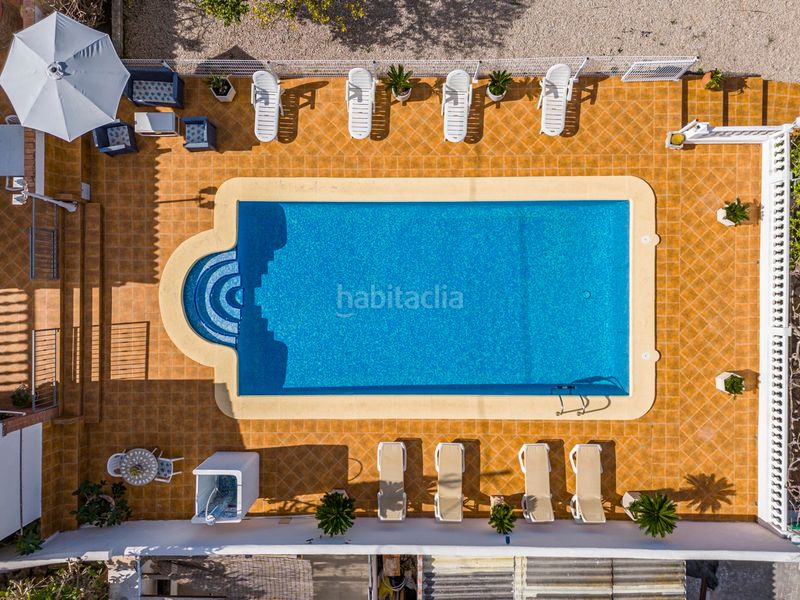 Foto c33a1445-b0d5-422d-80bc-6925e264fadf. Xalet amb xemeneia aparcament piscina a La Pedrera-Vessanes Dénia