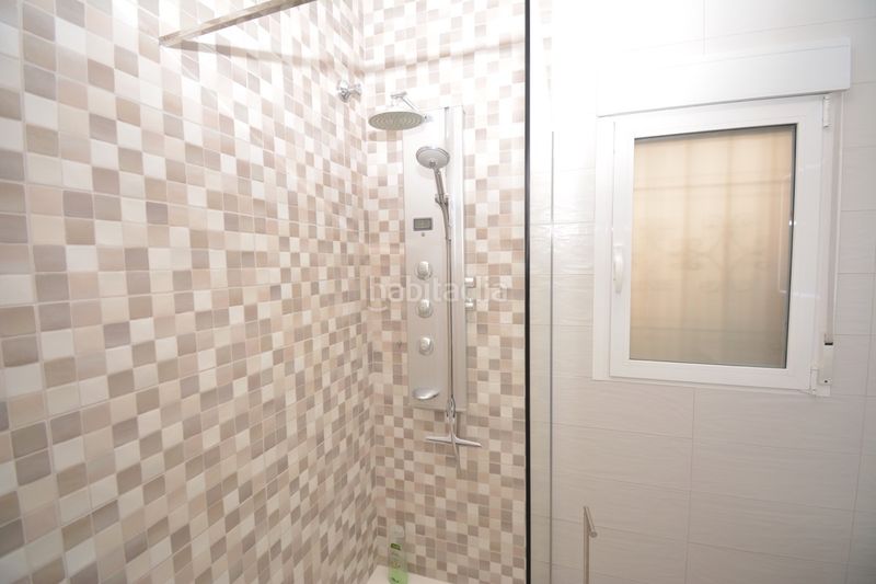 Foto 9f292ebd-56e1-4984-8ba5-a3c22923ba15. Àtic a Las Rotas / Les Rotes Dénia