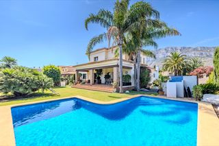 Chalet en El Montg�. Preciosa villa en venta en denia muy cerca del pueblo