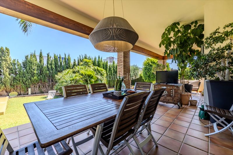 Foto 1e58e2ea-2c27-445a-949e-15320b064a59. Xalet amb xemeneia calefacció aparcament a El Montgó Dénia