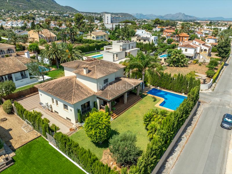 Foto 3de62bd7-f10c-4602-ad61-bf48629da888. Xalet amb xemeneia calefacció aparcament a El Montgó Dénia