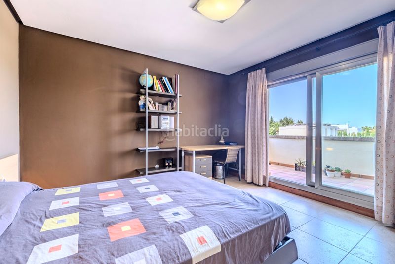 Foto 528186f5-d34c-4e22-a30d-5aa740c8260d. Xalet amb xemeneia calefacció aparcament a El Montgó Dénia