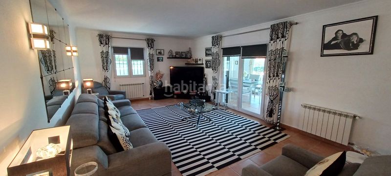 Foto 5dc11f9a-7dd9-4b12-b52d-ccd749cd89fa. Xalet amb calefacció aparcament piscina a El Montgó Dénia