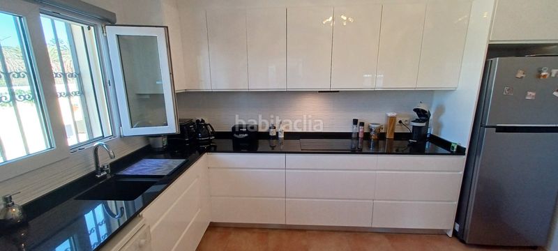 Foto a0d6c5e1-e2ce-4644-8e1f-ae7f7adb1ccd. Xalet amb calefacció aparcament piscina a El Montgó Dénia