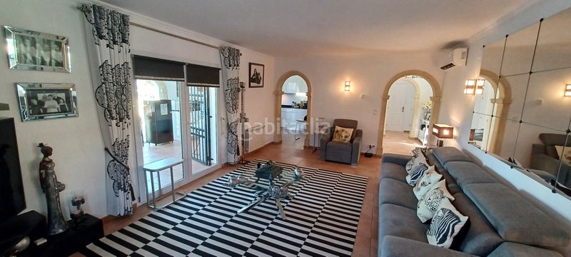 Foto ae8b2949-bdcb-4e57-8061-386637fe8716. Xalet amb calefacció aparcament piscina a El Montgó Dénia