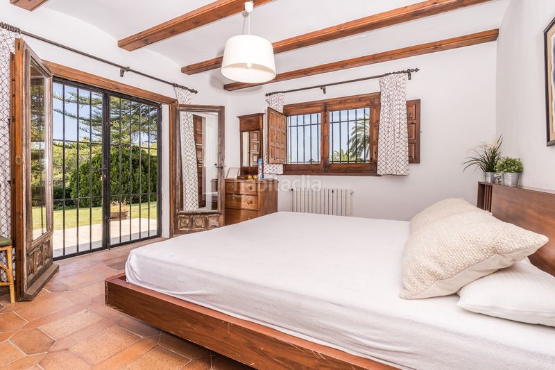 Foto 146ccedd-c0d7-405c-9f28-a576f39b14b6. Xalet amb xemeneia calefacció aparcament piscina a Xàbia