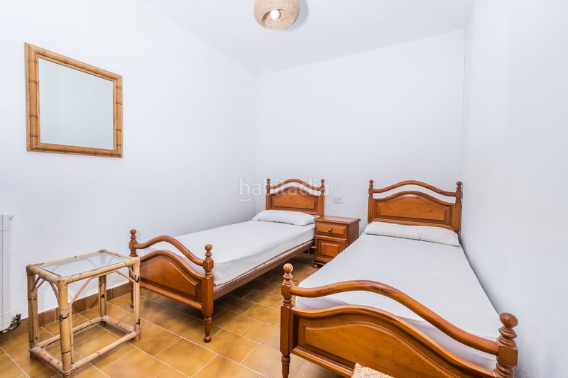 Foto 2c9ba32c-6f33-41e1-9ec0-dc7695af91f6. Xalet amb xemeneia calefacció aparcament piscina a Xàbia