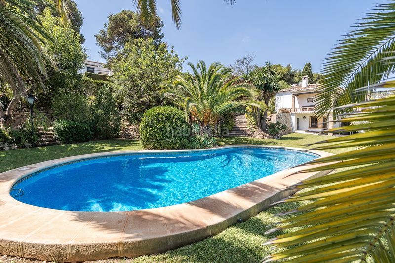 Foto 895a2b38-32f2-4fac-8cff-f78a003ba6db. Xalet amb xemeneia calefacció aparcament piscina a Xàbia