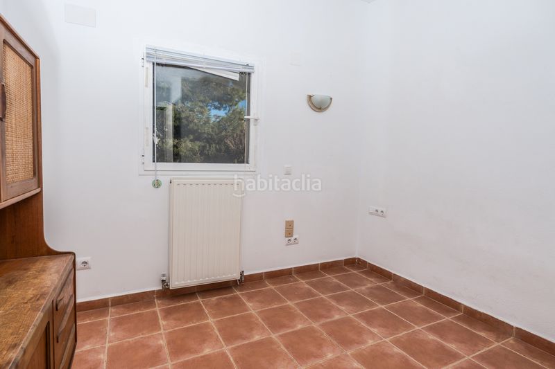 Foto 15152c5e-e368-4c35-9d13-cc46e418545b. Xalet amb xemeneia aparcament piscina a Partida Tosal - Zona dels Castellans Xàbia