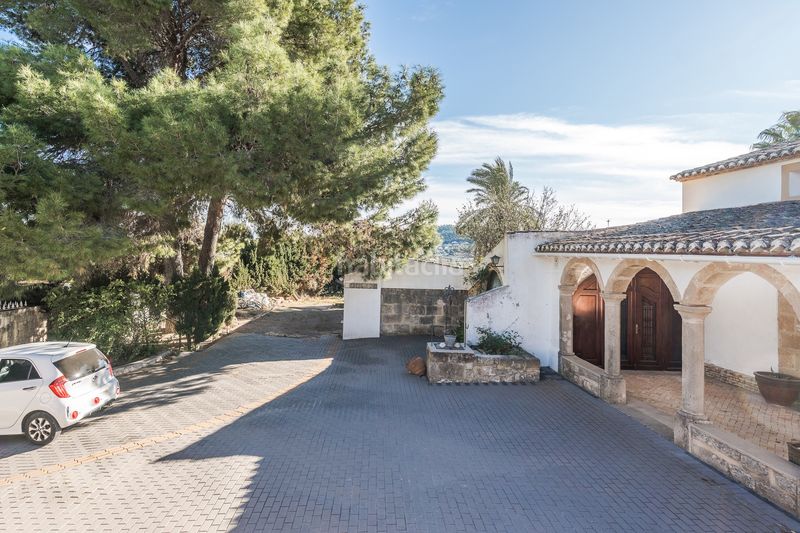 Foto 552b7fe9-f1a8-4096-9d78-ba6337cde702. Xalet amb xemeneia aparcament piscina a Partida Tosal - Zona dels Castellans Xàbia