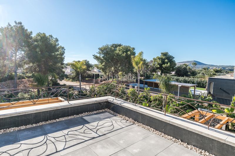 Foto f2f5c75f-bef2-4010-a928-0f4a1f1735d8. Xalet amb calefacció aparcament piscina a La Granadella - Costa Nova Xàbia