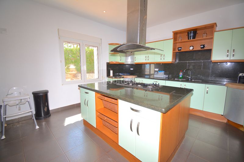 Foto 064f1ad4-16f1-4659-b593-a35a8e39206a. Xalet amb xemeneia calefacció aparcament piscina a Xàbia