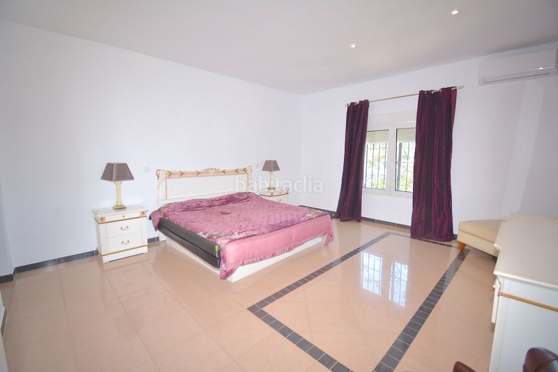 Foto 0c69e6bf-58b8-4760-9da5-4aabd21e57a7. Xalet amb xemeneia calefacció aparcament piscina a Xàbia