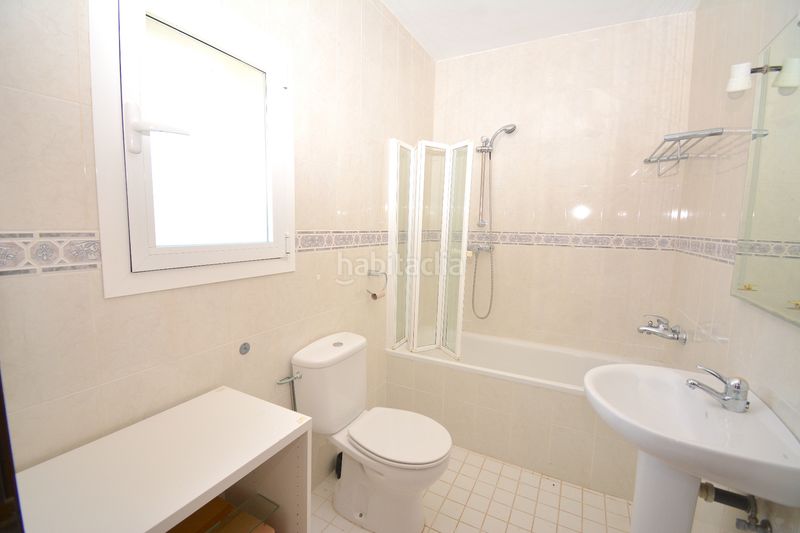 Foto 62c0f020-796a-454a-a4b5-bf50e48888cf. Xalet amb xemeneia calefacció aparcament piscina a Xàbia