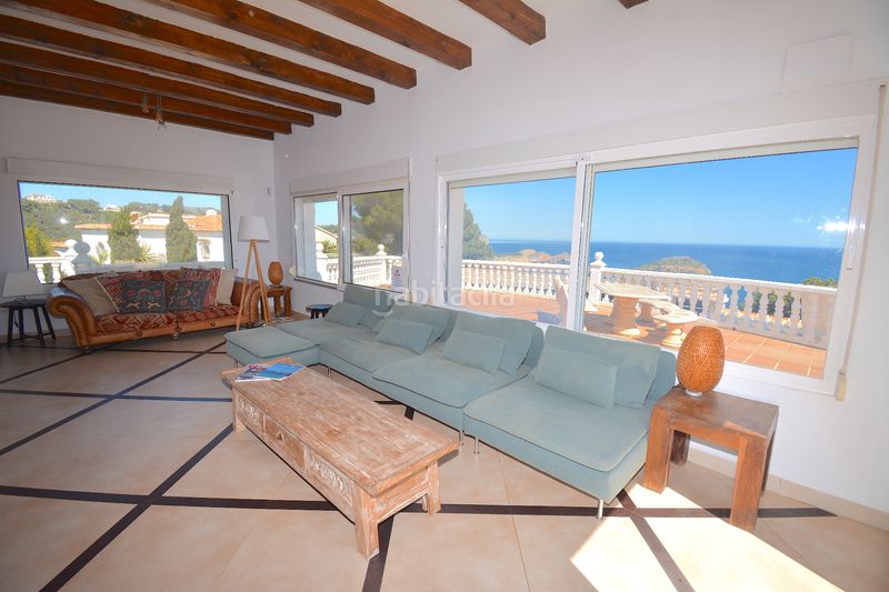 Foto 99bb4ba7-3657-4305-ab1f-3ea65bcdc9f5. Xalet amb xemeneia calefacció aparcament piscina a Xàbia