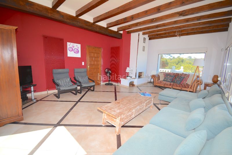 Foto c70553a5-c2c6-451a-8455-e9f1c2561662. Xalet amb xemeneia calefacció aparcament piscina a Xàbia