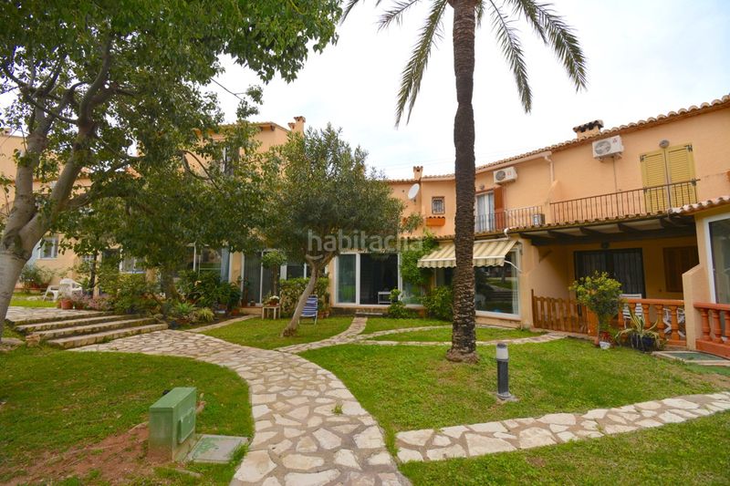 Foto 65842ca1-9d0c-48ac-a210-78fb6b542538. Casa adossada amb aparcament piscina a El Montgó Dénia