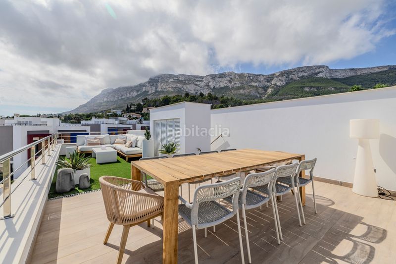 Foto 6177e299-e6b3-4004-bf90-418472558def. Casa aparellada amb aparcament piscina a El Montgó Dénia