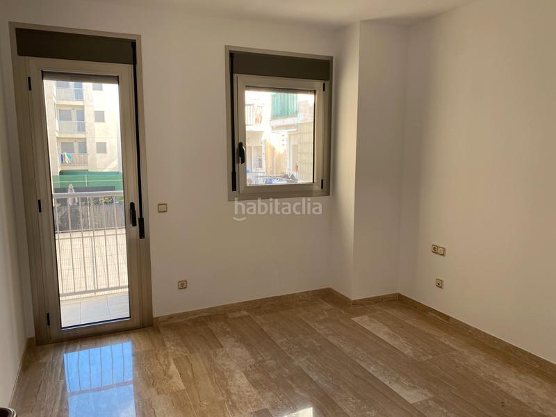 Foto 1356a44c-68da-4596-8c5d-2dff7379e051. Flat in carrer de juan sebastián elcano 5 in Ferreries Tortosa