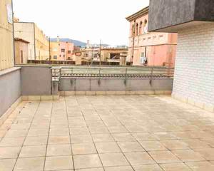 Piso en Carrer de juan sebastián elcano 5. ¡inversión con rentabilidad inmediata! piso con gran terraza pri