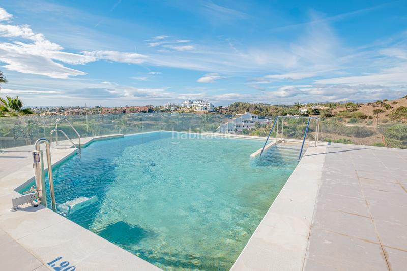 Foto 97769f40-df0a-44f8-8109-e5e5e988a7ff. Apartament amb aparcament piscina a El Faro de Calaburra - Chaparral Mijas