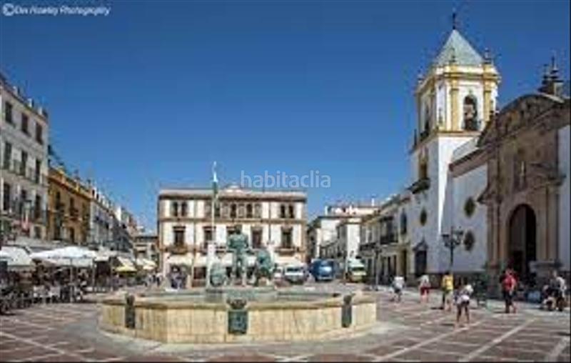 Foto d9f6fda9-8c75-4727-95b2-a8ee53677e79. Edificio  emblematico con fachada protegida en centro , junto plaza del socorro y tajo. en Ronda