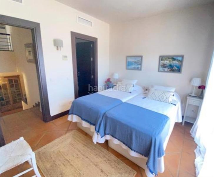 Foto dd311182-d397-4bdb-bf90-7271811a7afe. Towny house with fireplace parking pool in Benahavís pueblo Benahavís