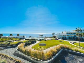 Apartamento en Seghers. 1a linea,vistas frontales y con acceso directo a la playa. 3dorm