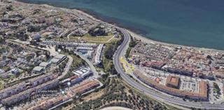 Terreno residencial en Campo de Mijas. Suelo residencial urbano para 20 viviendas y parking en las lagu